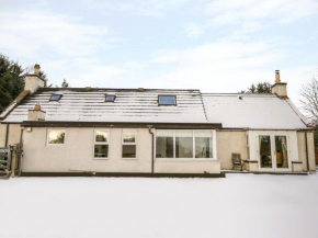 Newlands, Aberlour, Aberlour